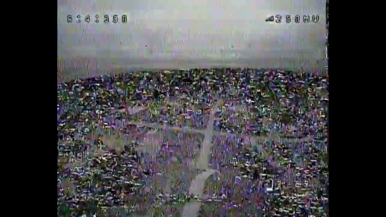 Полет над поселком... смотреть онлайн