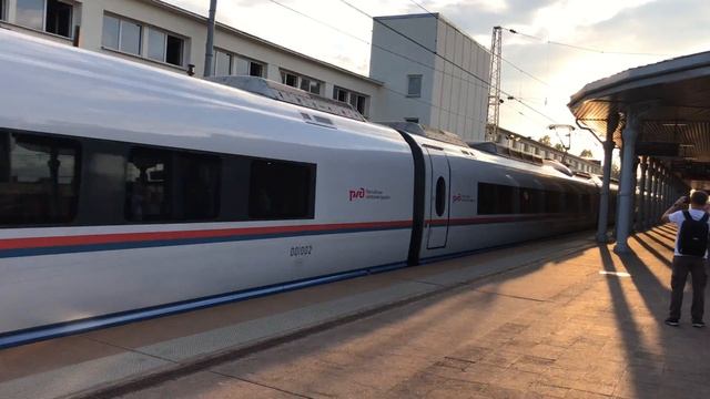 Сапсан на станции Тверь смотреть онлайн