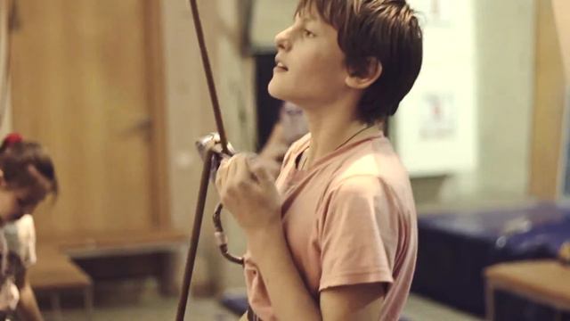 Спортивный центр Skala смотреть онлайн