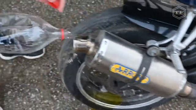 Что будет, если залить масло в глушитель мотоцикла смотреть онлайн