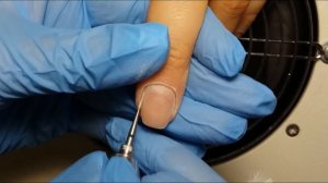 кутикула юбочкой / аппаратный маникюр