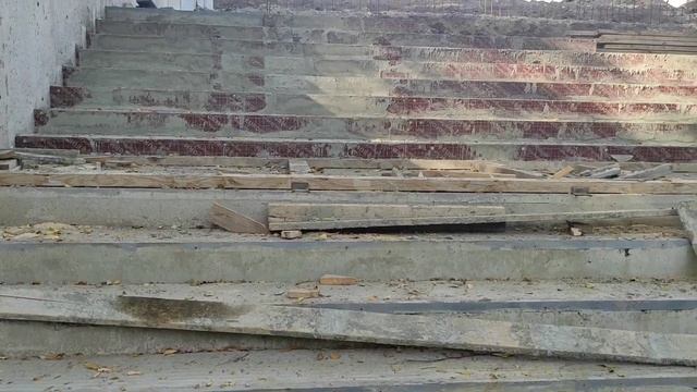 Новая лестница в центральном парке Бельц