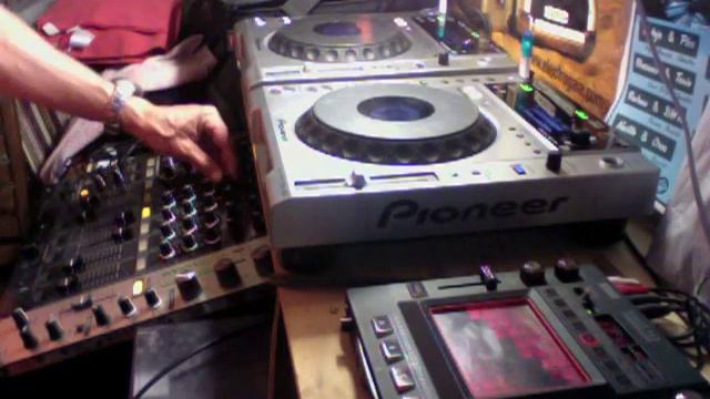 Tones : Hard Dance/ Hard Trance Mix (Remixes Of Old & Famous Songs) EDM Story...