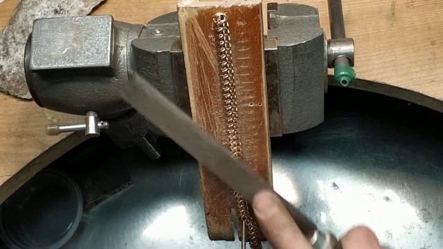 Запиливание браслета Итальяно смотреть онлайн