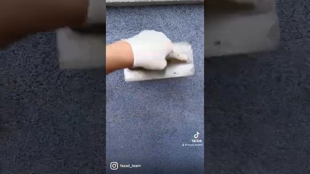 Мозаичная штукатурка Kosbud mozalit цвет TM 254 отлично сочетается с белым фасадом. смотреть онлайн