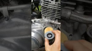 Замена масла на Yamaha SRX-400 1990г.в .часть 1.