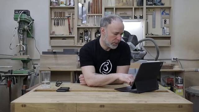 СТОЛЯРКА КАК БИЗНЕС. Как заработать от 200 000 рублей в месяц на столярке. Столярка в гараже. смотреть онлайн