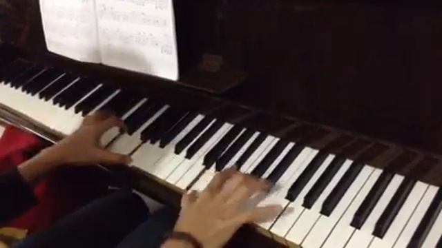 Lady Gaga - "Applause" - Piano Cover смотреть онлайн