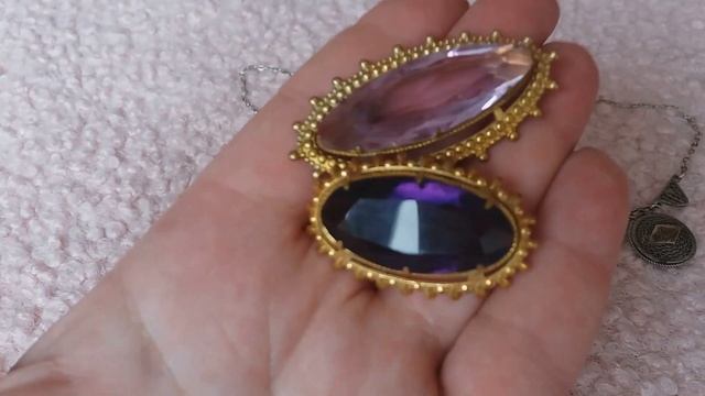 Моя красная кухня ,броши и розовый поросёнок смотреть онлайн