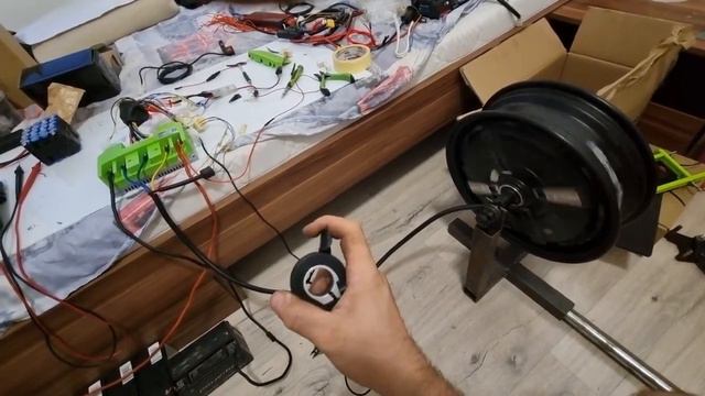 Far Driver Nd72300 Tests + Hub Motor Bosch 2000W
