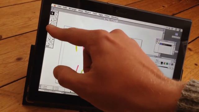 Android tablet running Mac OS 7.6.1 (Basilisk II for Android) смотреть онлайн