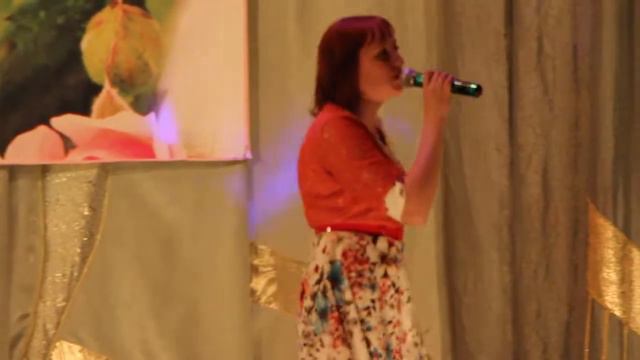 Дарья Давыдова с выступлением в День медика в Яе - Сколько пройдено дорог смотреть онлайн