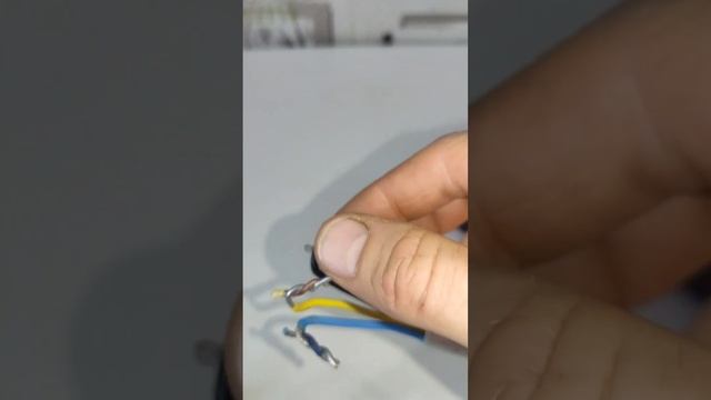 Горе-строители#мигает свет и не работают розетки#некачественная скрутка проводов смотреть онлайн