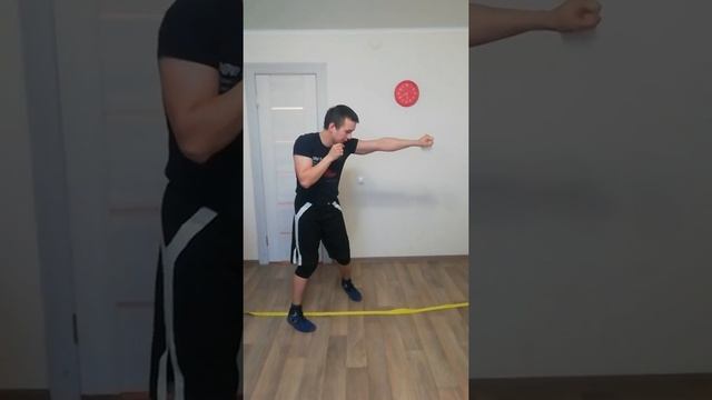 Домашняя тренировка для детей занимающиеся единаборствами! смотреть онлайн