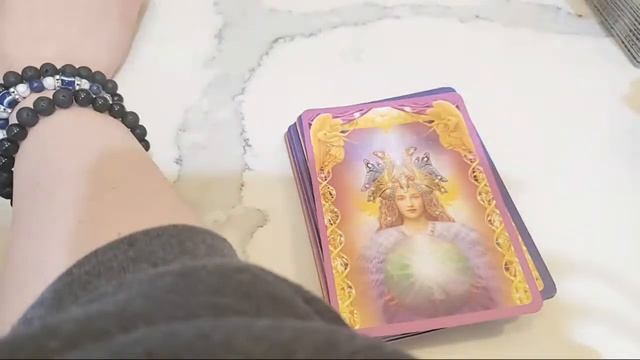 Vibe N Chill - Collective Tarot and Oracle - FREE CARD PULLS! смотреть онлайн