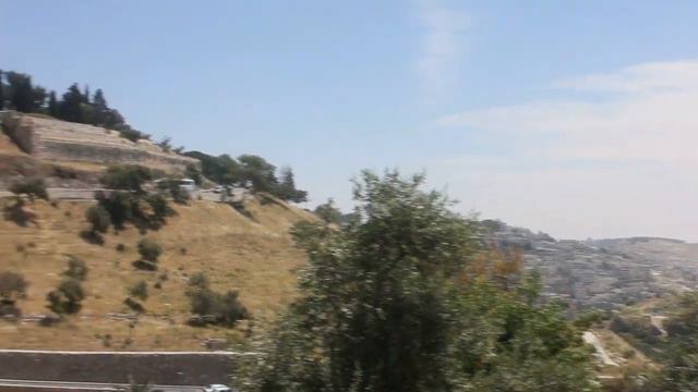3. Экскурсовод Арье Парнис. Волшебный трос, который соединял солдат на двух сторонах Геенома смотреть онлайн