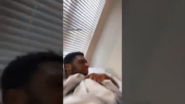 Когда вы с братом или сестрой должны были спать. смотреть онлайн