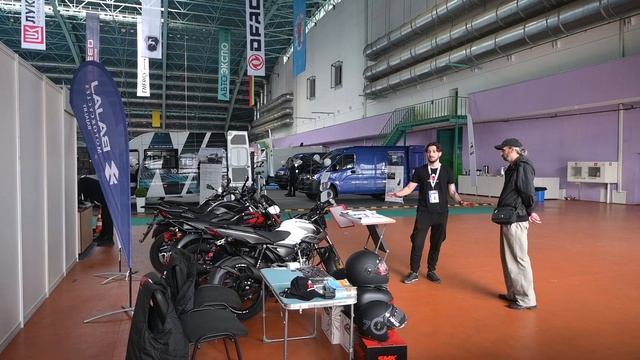 AvtoVeloMoto на АвтоЭкспо 2023 Минск. Новинка Bajaj Pulsar N250. Мотоциклы Ducati, Harley Davidson. смотреть онлайн