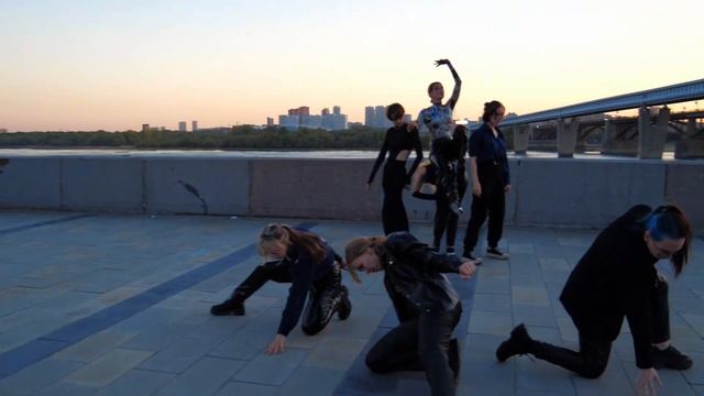 [KPOP IN PUBLIC | ONE TAKE] ATEEZ - Deja Vu by NOVOSIBIRSK смотреть онлайн