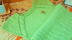 Жилет регланом сверху для девочки "Свежая зелень"#жилетспицами