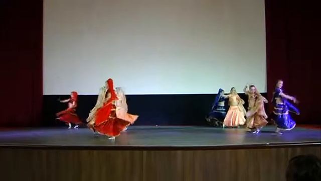 Индийский танец Коллектив восточного танца " Баядера" г. Магнитогорск смотреть онлайн