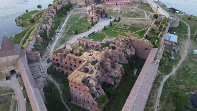 [Mavic Mini] Крепость Орешек смотреть онлайн