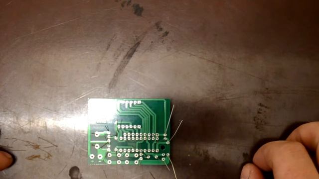 Электронные часы, набор для спайки. Распаковка, спайка посылки с AliExpress. смотреть онлайн