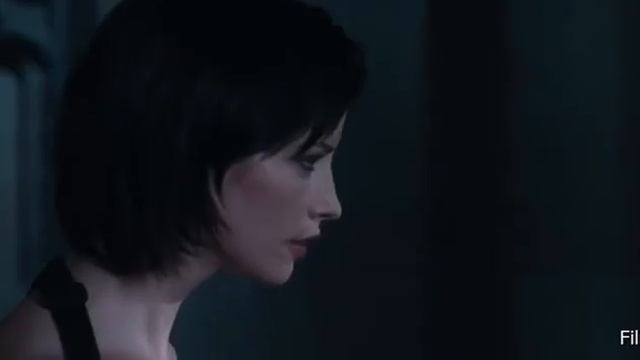 Resident Evil: Apocalypse 2004 смотреть онлайн