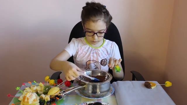ФРУКТЫ В ШОКОЛАДЕ , FRUITS IN CHOCOLATE