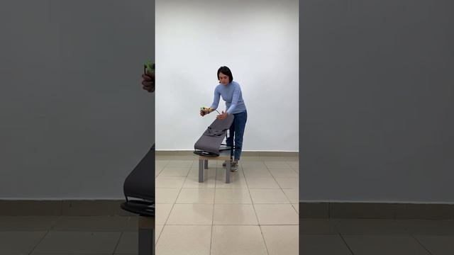Удобный шезлонг для новорождённых смотреть онлайн