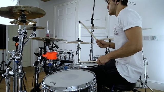 Rollin - Limp Bizkit - Drum Cover смотреть онлайн