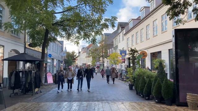 ⁴ᴷ⁶⁰ Odense City Center Walking Tour: Odense City Hall | Odense City Center | Walking in Denmark смотреть онлайн