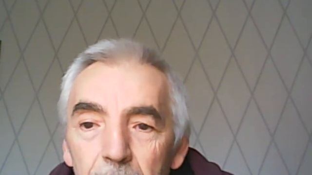 витамины на столе. смотреть онлайн