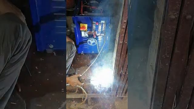 450 Amp Regulator Welding Machine Testing