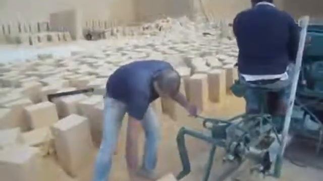 Как добывают каменные блоки