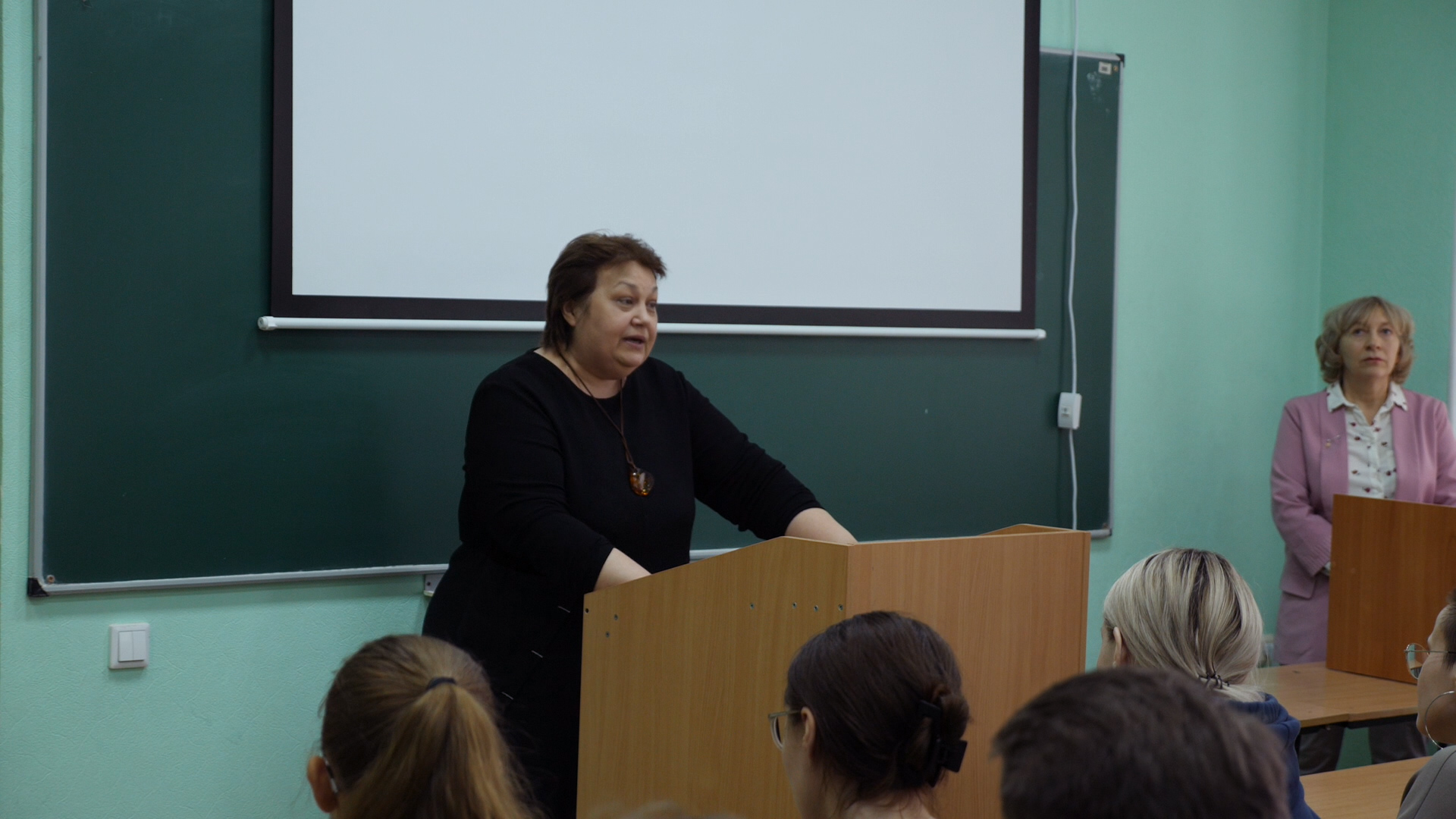 Старт ежегодной Олимпиады по русскому языку и литературе смотреть онлайн