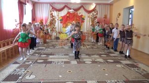 Танец-вход «Чудная пора - осень!» (общий) в детском саду (подг. гр.)