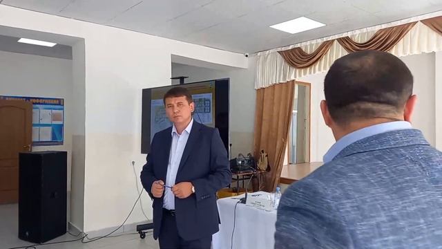 Бестобе 4.08 Встреча с Акимом города подтвердила мнение населения о полезности и смысле таких встре смотреть онлайн