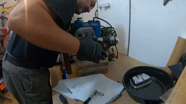 how to split and take apart 1/2 VW ultralight engine смотреть онлайн
