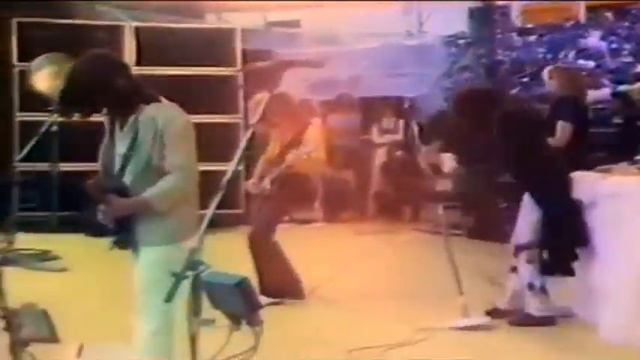 1979 DAY ON THE GREEN FESTIVAL (AC/DC, Frank Marino, Aerosmith and Ted Nugent) смотреть онлайн