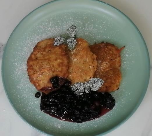 Оладьи овсяные с яблоком и морковью: в духовке для ПП и жареные для всех