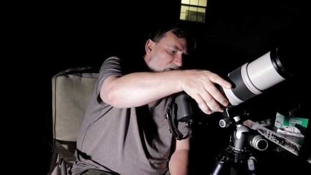 Canon EOS R How To Take Photos Of The Moon смотреть онлайн