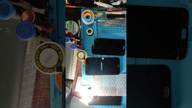 TFT Матрица для Samsung Galaxy J4 J400F смотреть онлайн