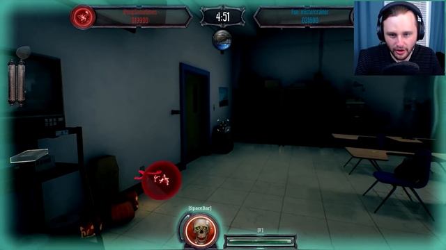 WE'RE GHOSTS in HIDE AND SHRIEK! смотреть онлайн