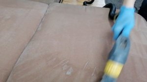Химчистка дивана моющим пылесосом. Химчистка в домашних условиях.