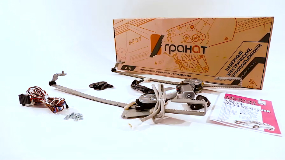 Электрические стеклоподъемники ГРАНАТ на Renault Logan I в передние двери. Обзор комплекта смотреть онлайн