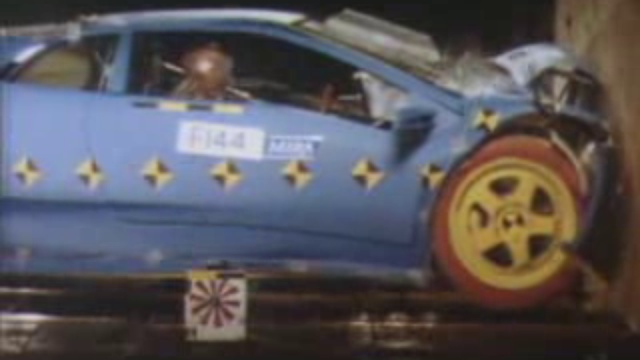 Crash-test - Lamborghini Diablo смотреть онлайн