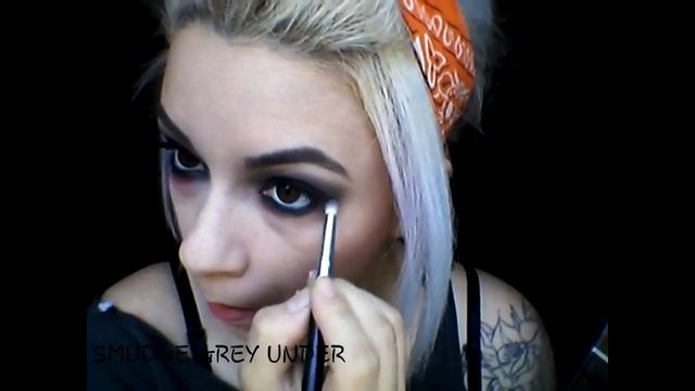 GOTH/METAL MAKEUP TUTORIAL смотреть онлайн