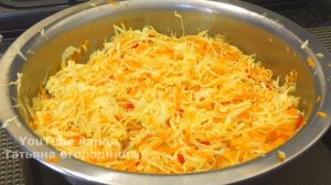 Повторяю каждый год! Перец с хрустящей капустой и овощами в томатном соке, фаршированный на зиму.