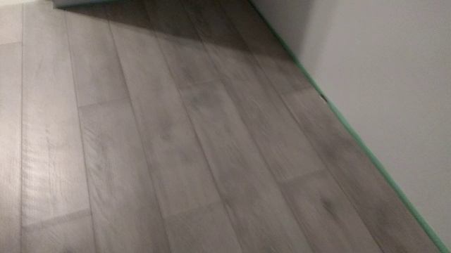 Уложил ламината Tarkett Universe LM Фортуна 14мм своими руками. Красивый рисунок. 07032020.